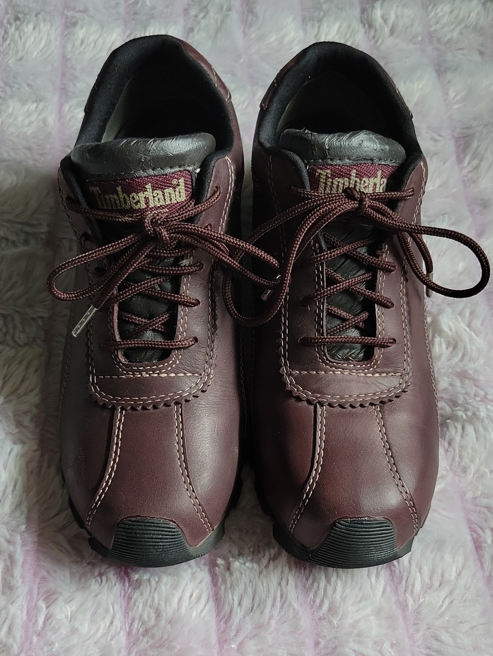 Timberland 16328 Leather Trail Lace Up Low Hiking Shoes Burgundy Lug Sole 5.5